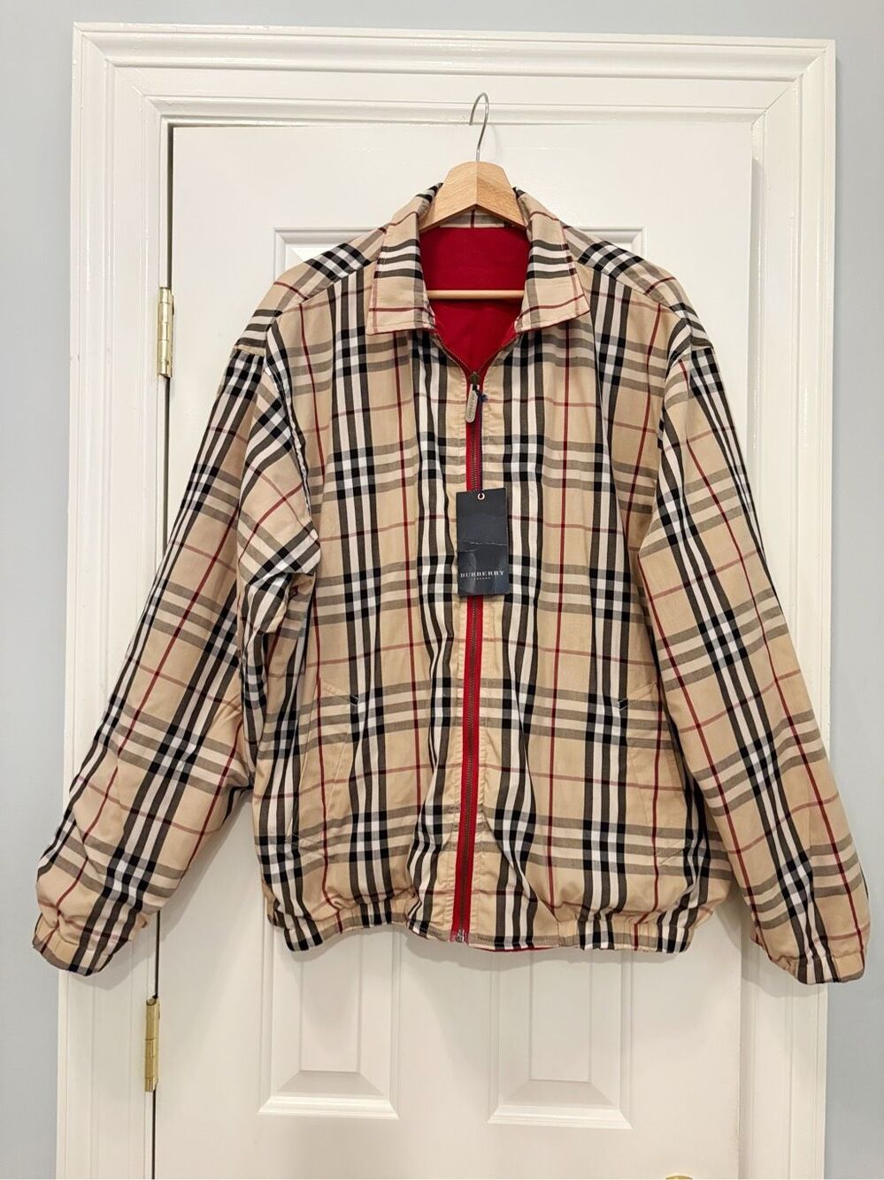 NWT Burberry Jacket Nova Check REVERSIBLE Red Size Mens XL
